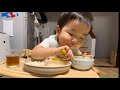 【1歳10カ月】白米を只管食べるりっくん [1 year and 10 months old] Rikkun just eats white rice.