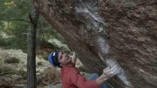 Bouldering Västervik The hour glass 8B