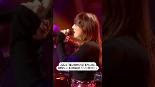 Juliette Armanet en live dans "Le Grand Studio RTL"