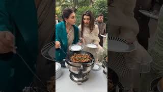 Zara Noor Abbas & Urwah Hussain Enjoying Food At Saboor & Ali Nikkah Function