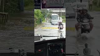 godahama highway වතුරෙන් යට වෙයි     #subscribe                                #rain #flood #matara