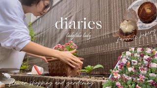 diaries | ガーデニング、ペンキ塗り、お気に入りのパン屋さん、自然の中をお散歩する日