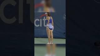 Emma Raducanu sweat in tennis match #emmaraducanu #tennis #england #wimbledon