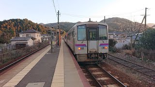 SUB(2024年03月上旬撮影)普通三次→広島キハ120 322後面右側面