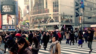 「渋谷スクランブル交差点」Shibuya scramble crossing