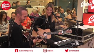 Calogero nous chante en exclusivité « Le hall des départs » avec Marie Poulain sur Chérie FM !