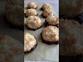 Five ingredient coconut macaroons! 🥥 #macaroons #easybaking #coconut #recipevideo #bakingrecipes