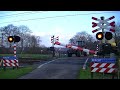 spoorwegovergang tynaarlo dutch railroad crossing