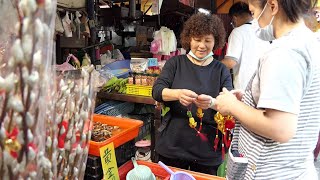 過年前的東興市場