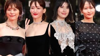 綾瀬はるか、米倉涼子、橋本愛、鞘師里保…美デコルテ＆美脚輝くブラックドレス着こなし術をチェック！TIFFレッドカーペットファッションまとめ