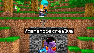 CREATIVE Speedrunner VS Hunter in Minecraft