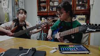 姉妹でギターとベース！Japanese sisters play guitar and bass! Not Loading...