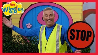 Road Safety for Children 🚗 Lollipop Person 🛑 The Wiggles - from 'Super Wiggles'