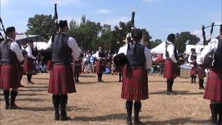 Toronto Police Pipe Band Set Cambridge 21 July 2012