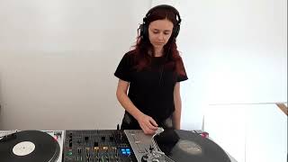 Katarina OHalloran | Old School Techno Vinyl Set | 25.05.2024.