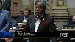 Sen. Gerald Neal honors family of former KY State Representative Darryl Owens on the Senate floor