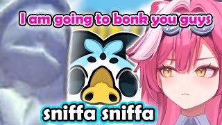 Chattini wants to SNIFFA the godness statue【Raora Panthera clips/Hololive en clip】