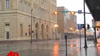 Raw Video: Dolly Visits Brownsville, Texas