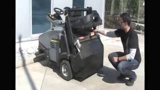 Karcher KM 105/110 R Operation Training: Remove/reinstall filter