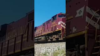 NS Lehigh Valley heritage locomotive coming off the Tenn Bridge in Chattanooga.