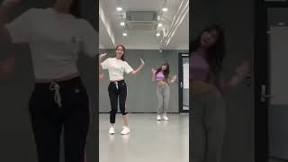 YOONA - 'Red Flavour ' dance challenge