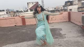 mirchi lagi toh remix.  Dancer &Choreographer=Ankita chakraborty.