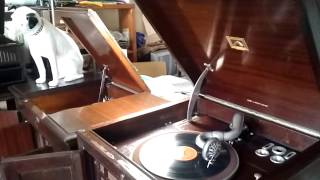 岡 晴夫  ♪青春のパラダイス♪1946年 78rpm record. HMV 163 Gramophone