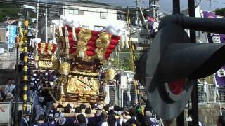 2014枚岡秋祭　額田太鼓台・近鉄枚岡駅踏切渡り