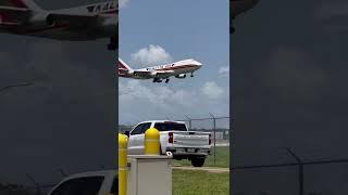 MCO INT’L AIRPORT 747 CLOSE UP