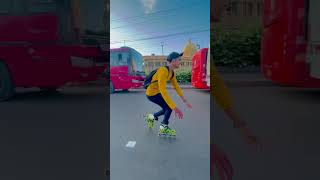 DanGerous #skating aT KarAchi Streets😳🤯 #public #reaction #sameerskater #freestyle #shorts #2022
