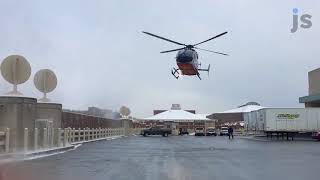 Helicopter lands on Wisconsin Center roof