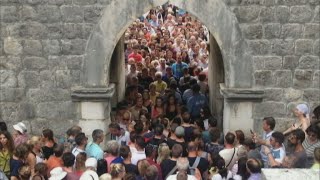 Croatian city of Dubrovnik overwhelmed by mass tourism