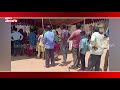 కరోనా టెస్ట్ కోసం బారులు తీరిన జనం.. no social distance at corona testing centres tolivelugu tv