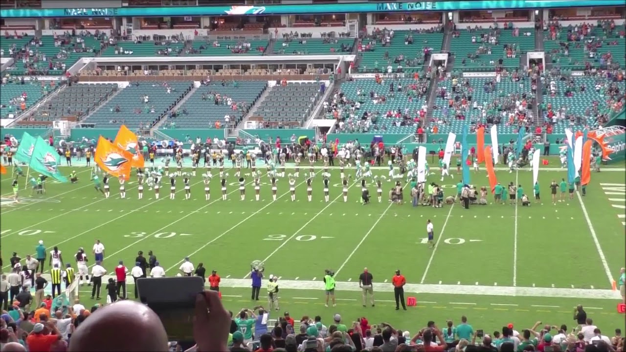 Miami Dolphins Halftime - YouTube