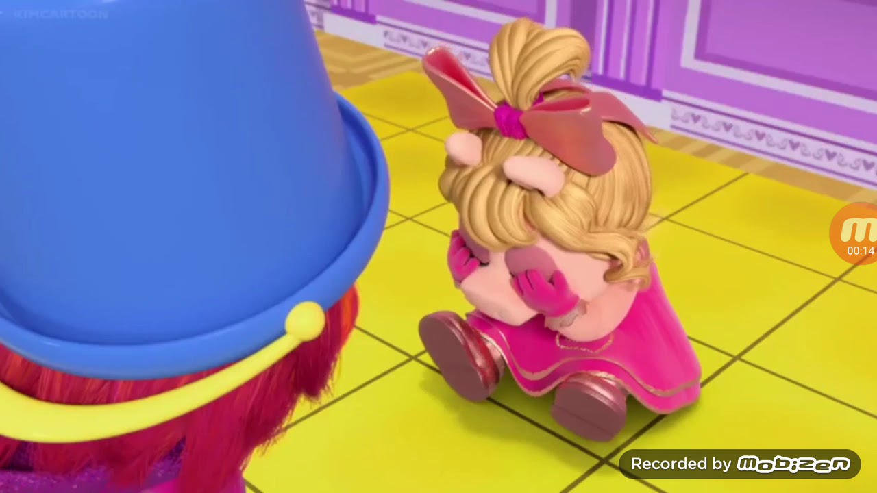 Miss Piggy Crying Youtube To Restrict Disturbing Children S Videos