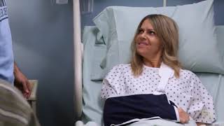 Dee is the only one to escape Dennis' facility - It's Always Sunny in Philadelphia