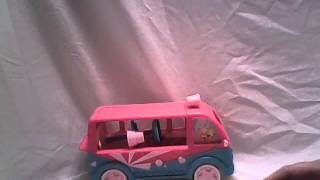 Opening Shopkins Glitz ice cream truck