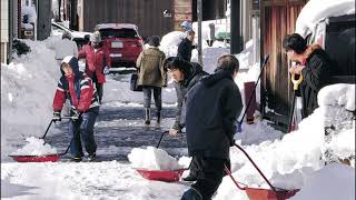 「最長寒波」うんざり　休日返上、朝から除雪　石川県内各地、また積雪増