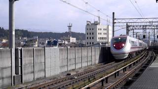 【北越急行】特急はくたか15号　十日町駅通過（HD）