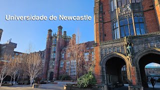 Passeio pela Universidade de Newcastle na Inglaterra