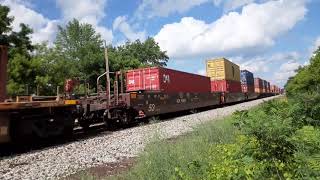 Canadian national westbound 149 3207+2816 in durand michigan July 1 2021