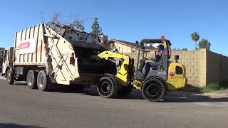 2003 Condor Leach 2RII Rear Load Garbage Truck
