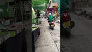 直擊 - YJ4639 Deliverloo 中環街市逆線上斜