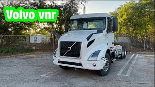 2022 Volvo vnr walk around and interior