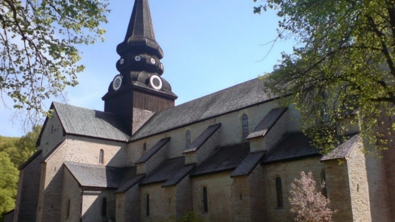 Sommarmusik I Varnhems Klosterkyrka "Näktergalen Och Drottningen" - YouTube