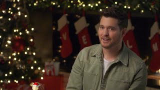 Michael Bublé - Its Beginning To Look A Lot Like Christmas Disney Holiday Singalong