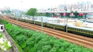 {CNR} HXD1D 0516 hauling Z108 passenger train towards CNR Shenzhen East Station (深圳東站)