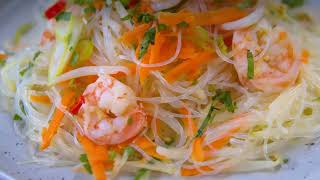 Make This Vietnamese Shrimps and Glass Noodles Salad Your Healthy Go To