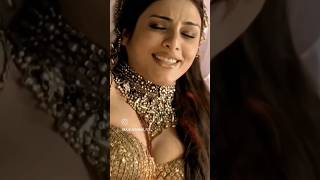 Tabu hot dance #Tabu #bollywood #trending  #trendingshorts