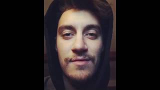 LAST PERSON TO COMMENT WINS A DM ;P (WHATS POPPING)